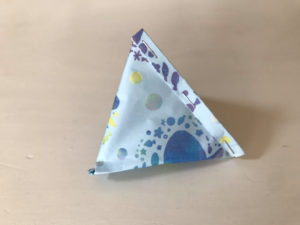折り紙三角ラッピング写真９